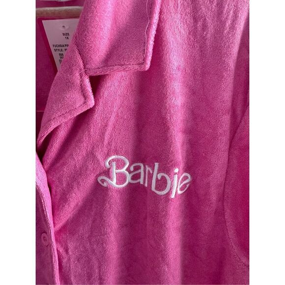 Barbie Pink Top Womens XL Terry Cloth Button Up Short Sleeve Crop Shirt New 1X - Picture 4 of 5